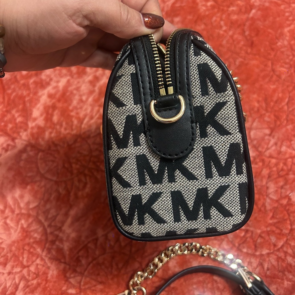 Michael Kors Blaire Extra-Small Logo Satchel in black - Picture 7 of 12